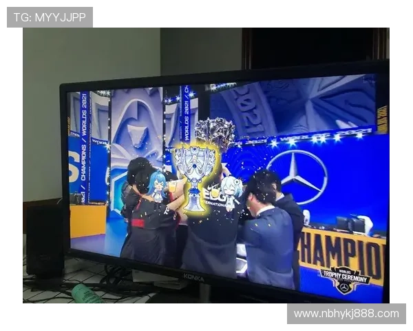 全球总决赛燃战正酣各大战队鏖战不休掀起电竞狂潮