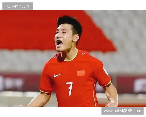 国足新星闪耀世界杯预选赛力挽狂澜助球队逆转取关键胜利