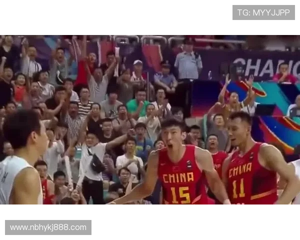 中国篮球联赛迎来全新赛季 强强对决引爆球迷热情 篮坛新星崭露头角