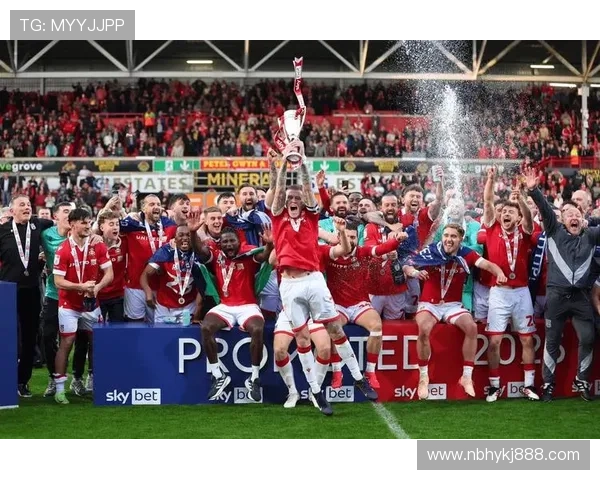 查尔顿俱乐部主帅调整球队阵容力争英甲赛季重返冠军行列