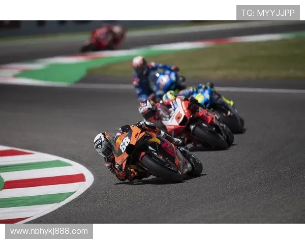 摩托GP赛季激战再起 世界顶级车手争夺荣耀与极限速度