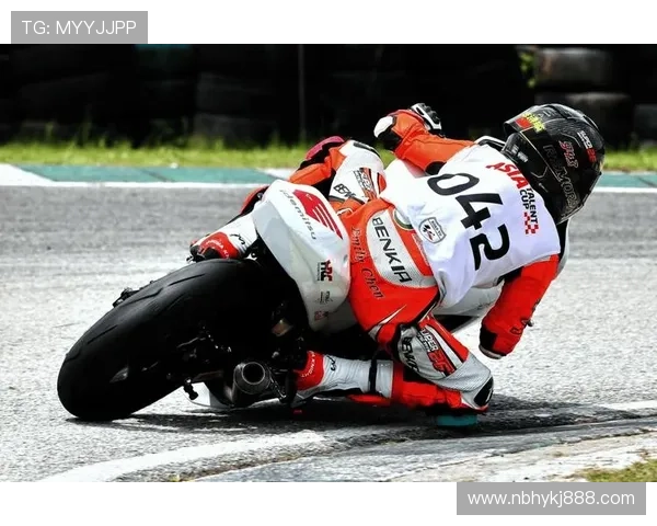 MotoGP新赛季风云再起车手竞争升级赛场悬念倍增焦点战局引关注 MotoGP新赛季风云再起车手竞争升级赛场悬念倍增焦点战局引关注