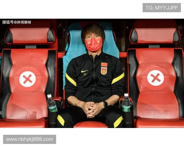 中国足球迎来新篇章,国足主帅李铁带队备战世界杯预选赛全力冲击亚洲区前四 中国足球迎来新篇章,国足主帅李铁带队备战世界杯预选赛全力冲击亚洲区前四