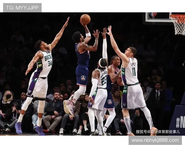 篮网战胜雄鹿迎来三连胜 凯里欧文发挥亮眼 布鲁克林迈向季后赛争夺